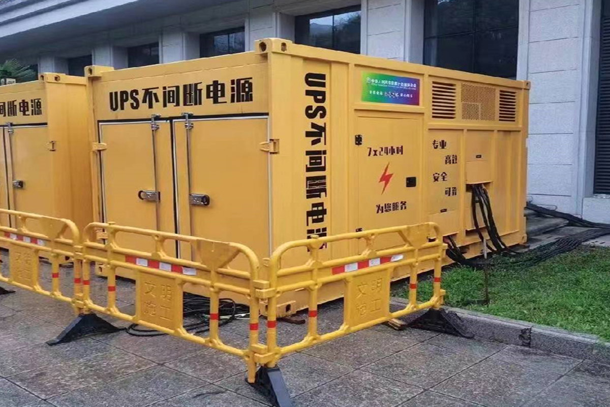 三更罗镇发电机租赁施工现场